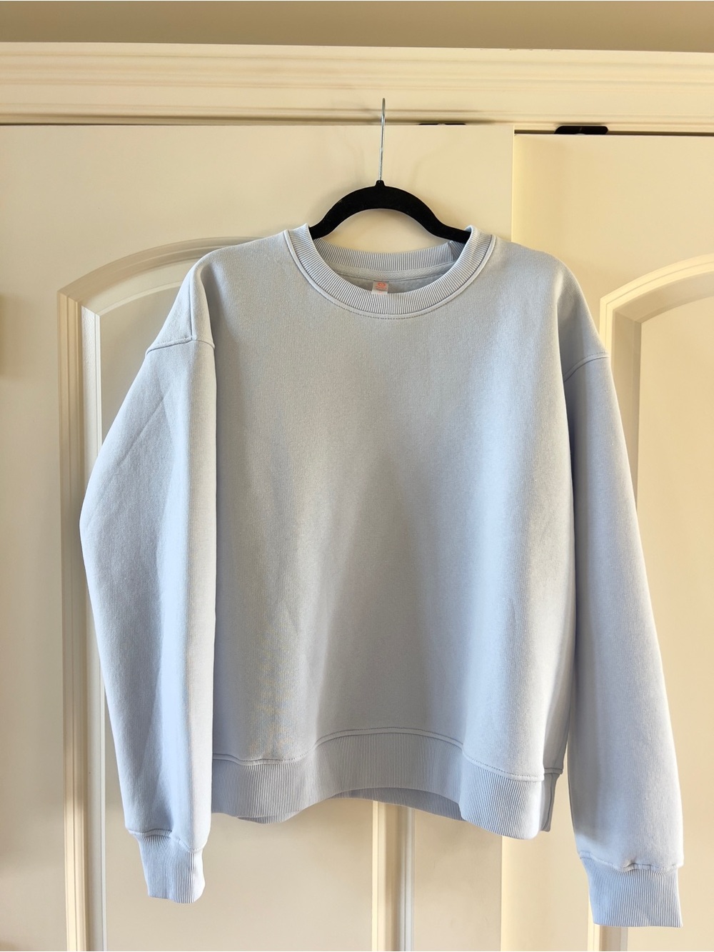 Light Blue Crewneck
Mono b